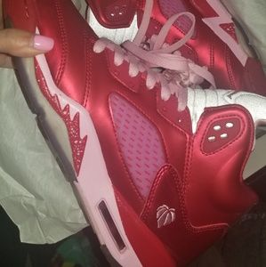 Jordan 5 valentines